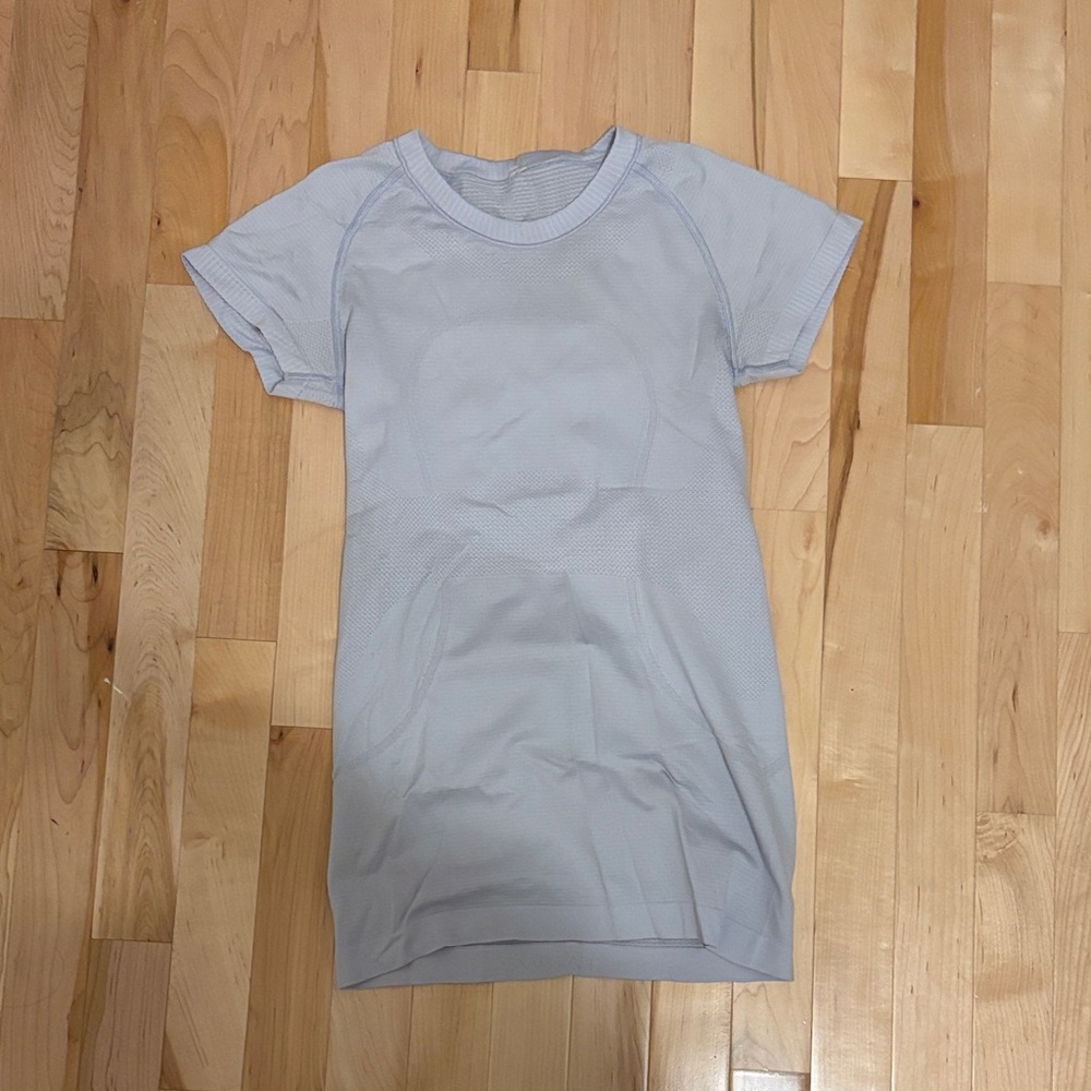 Lululemon Swiftly Tech Short Sleeve